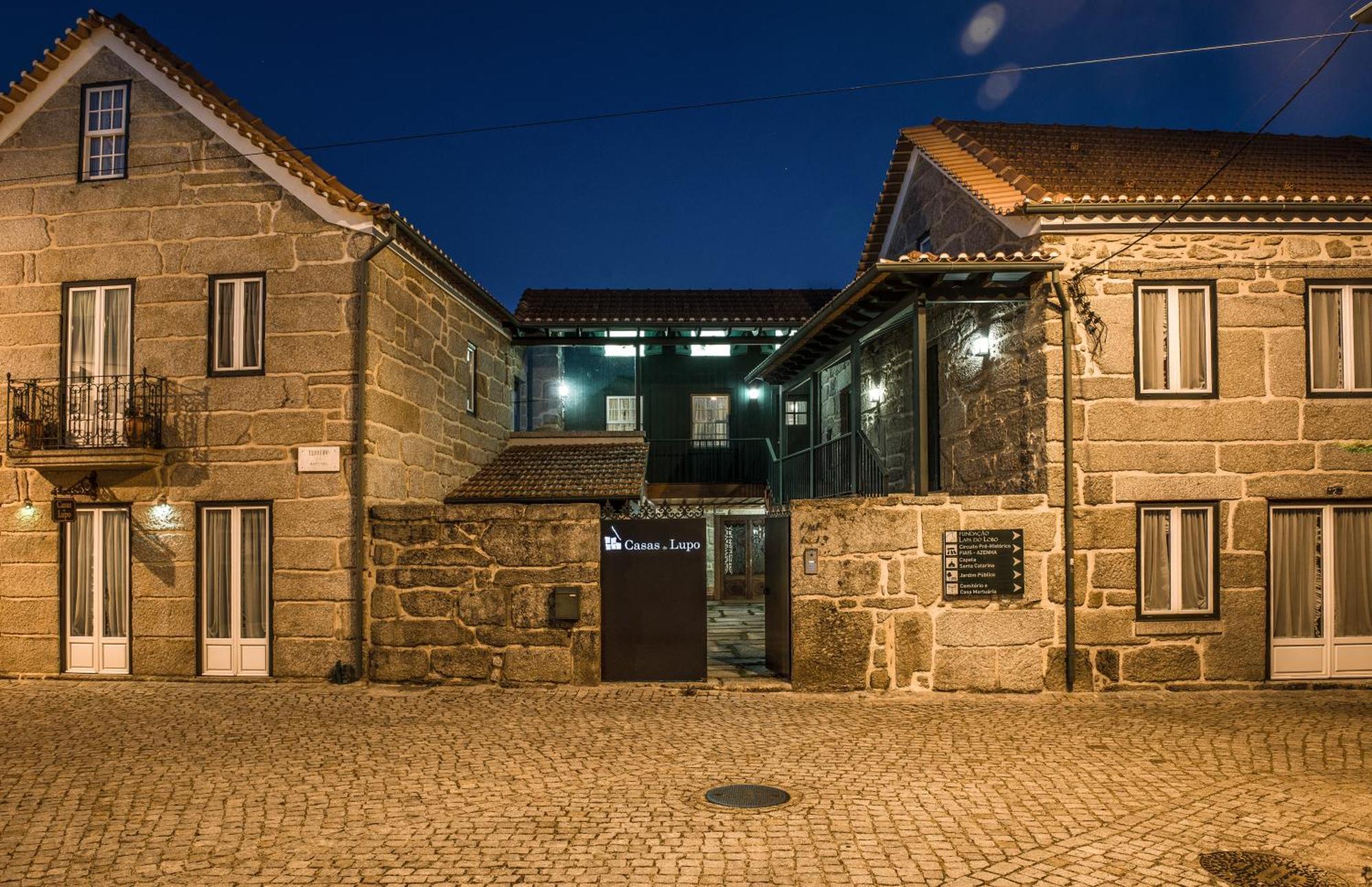 Hotel Casas Do Lupo Nelas Exterior foto